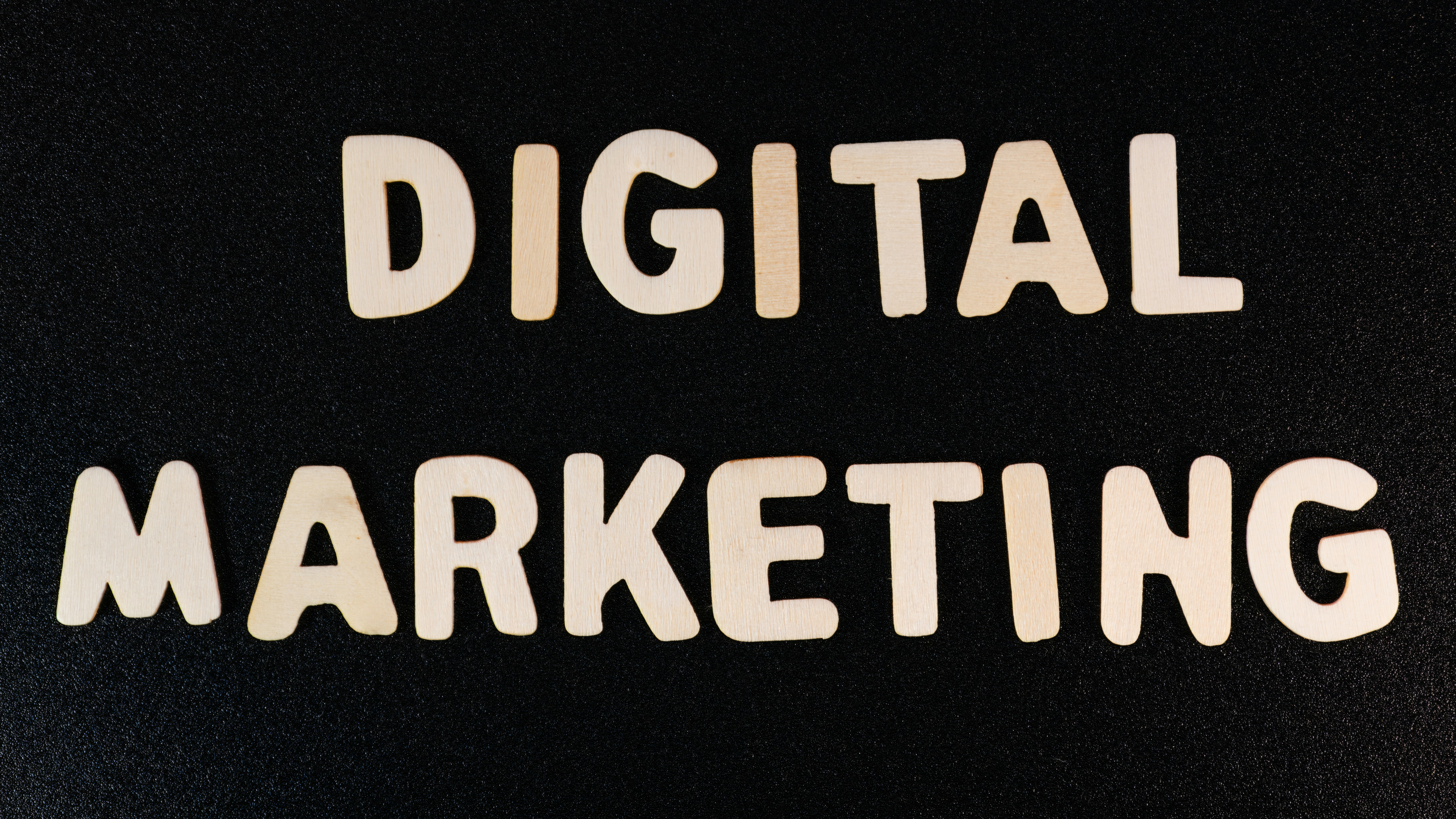 Claude Code e Marketing Digital: Transforme Resultados